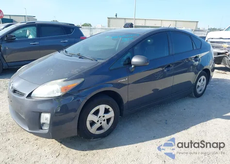 2011 Toyota Prius Three z USA, uszkodzony, nr VIN JTDKN3DU5B0271146